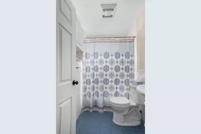 35 Squantum Drive, Middletown, RI 02842 - Photo 25