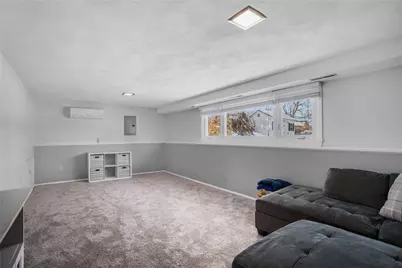 35 Squantum Drive, Middletown, RI 02842 - Photo 29