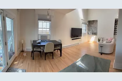 75 Pelham Street #D, Newport, RI 02840 - Photo 5