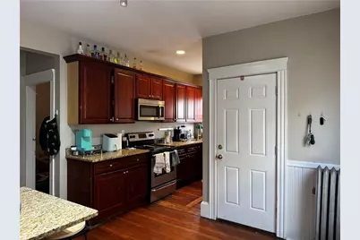 162 Oakland Avenue, Providence, RI 02908 - Photo 3