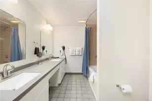 65 Ridge Rd, Newport, RI 02840 - Photo 9