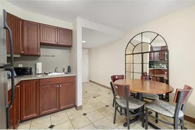 65 Ridge Road #T11/W38, Newport, RI 02840 - Photo 9