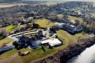 65 Ridge Rd, Newport, RI 02840 - Photo 3