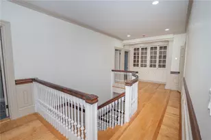 400 Angell St, Providence, RI 02906 - Photo 23