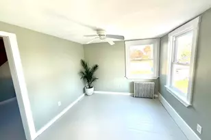 326 Fish Rd, Tiverton, RI 02878 - Photo 7