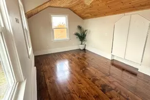 326 Fish Rd, Tiverton, RI 02878 - Photo 9