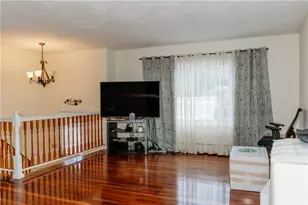 16 Ward Ave, Middletown, RI 02842 - Photo 9