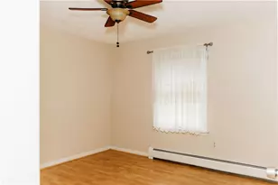 16 Ward Ave, Middletown, RI 02842 - Photo 15