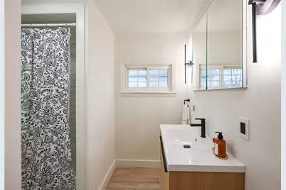 159 Dunnell Avenue, Pawtucket, RI 02860 - Photo 21