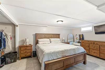 727 Mendon Road, Woonsocket, RI 02895 - Photo 23