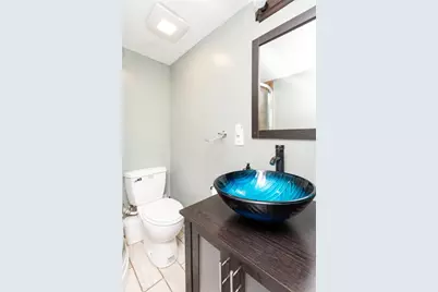 727 Mendon Road, Woonsocket, RI 02895 - Photo 31