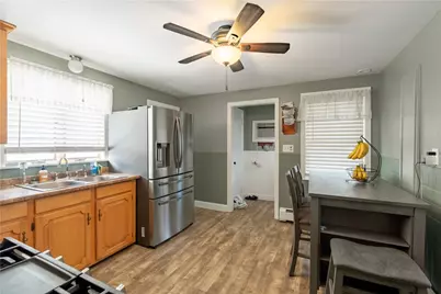 727 Mendon Road, Woonsocket, RI 02895 - Photo 17