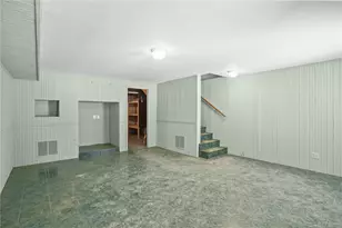 1029 Boston Neck Rd, Narragansett, RI 02882 - Photo 31