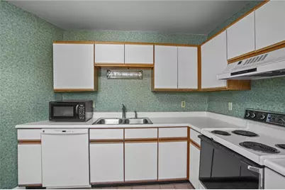 1029 Boston Neck Road #2, Narragansett, RI 02882 - Photo 11