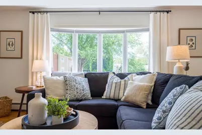 11 Hillview Drive, Narragansett, RI 02882 - Photo 5