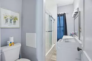 183 Byfield St, Providence, RI 02905 - Photo 15