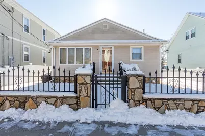 275 Columbus Avenue, Pawtucket, RI 02861 - Photo 17