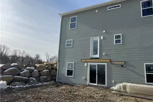 8 Trinity Way, Johnston, RI 02919 - Photo 3