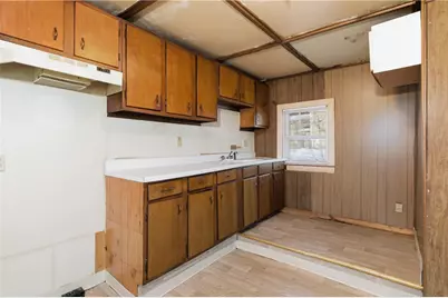 51 Pequot Avenue, Cumberland, RI 02864 - Photo 9