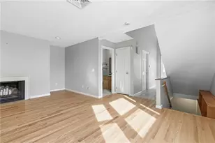 51 Arbor Dr, Providence, RI 02908 - Photo 3