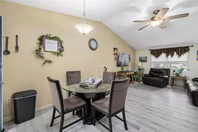 39 Mohawk Street, Coventry, RI 02816 - Photo 5