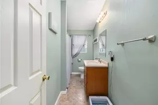 39 Mohawk St, Coventry, RI 02816 - Photo 13