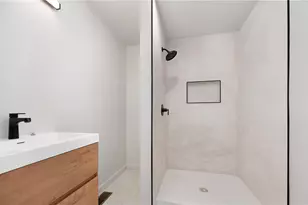 119 Farm St, Providence, RI 02908 - Photo 17