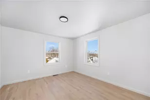 119 Farm St, Providence, RI 02908 - Photo 11