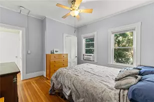 202 Rochambeau Ave, Providence, RI 02906 - Photo 13