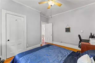 202 Rochambeau Ave, Providence, RI 02906 - Photo 19