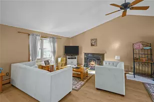 2 Sturbridge Ave, Smithfield, RI 02828 - Photo 11