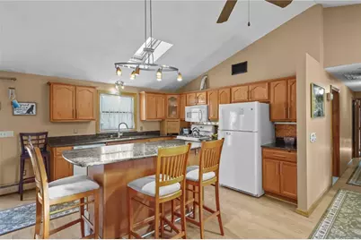 2 Sturbridge Avenue, Smithfield, RI 02828 - Photo 9