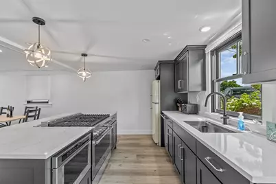 319 Riverside Street, Portsmouth, RI 02871 - Photo 3