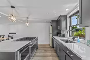 319 Riverside St, Portsmouth, RI 02871 - Photo 3