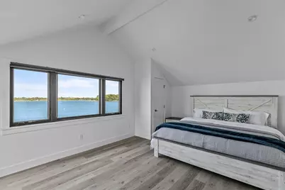 319 Riverside Street, Portsmouth, RI 02871 - Photo 11