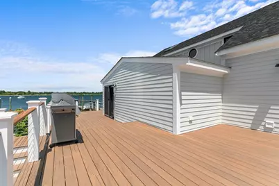 319 Riverside Street, Portsmouth, RI 02871 - Photo 21