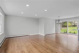 51 Arrowhead Ln, Portsmouth, RI 02871 - Photo 7