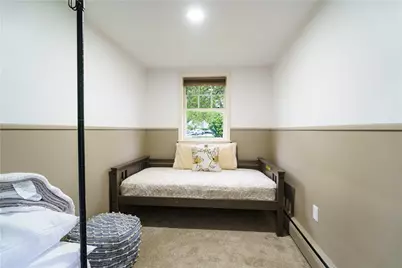 821 Post Road, Warwick, RI 02888 - Photo 27