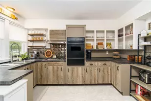 821 Post Rd, Warwick, RI 02888 - Photo 9