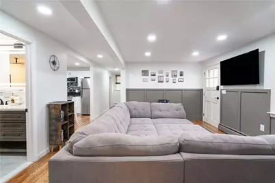 821 Post Road, Warwick, RI 02888 - Photo 15