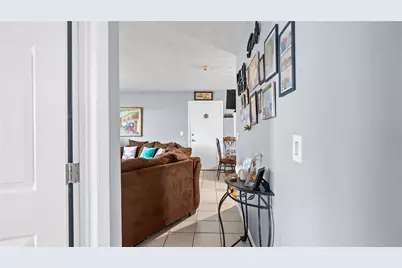 [Address not provided], North Providence, RI 02904 - Photo 9