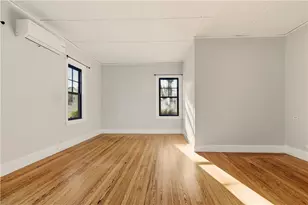 39 Powel Ave, Newport, RI 02840 - Photo 5