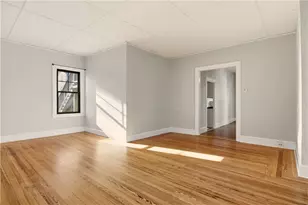 39 Powel Ave, Newport, RI 02840 - Photo 7