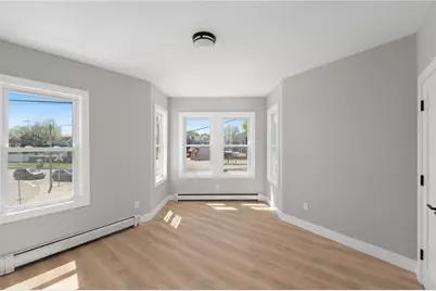 735 Broadway, Pawtucket, RI 02861 - Photo 9