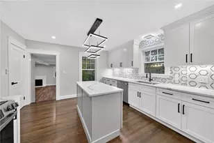 3360 Diamond Hill Rd, Cumberland, RI 02864 - Photo 3