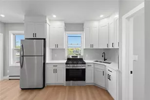 735 Broadway, Pawtucket, RI 02861 - Photo 3