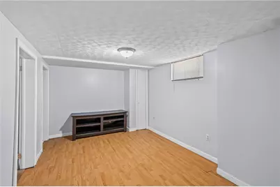 220 Bay View Avenue, Cranston, RI 02905 - Photo 21