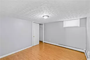 220 Bay View Ave, Cranston, RI 02905 - Photo 23