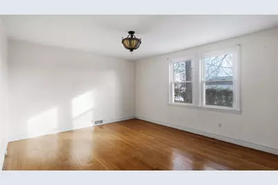 24 Elm Circle, Cranston, RI 02920 - Photo 11