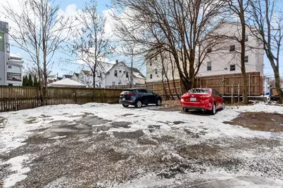 154 Oakland Avenue, Providence, RI 02908 - Photo 23